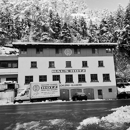 Appartement Haus Hotz à Landeck Extérieur photo