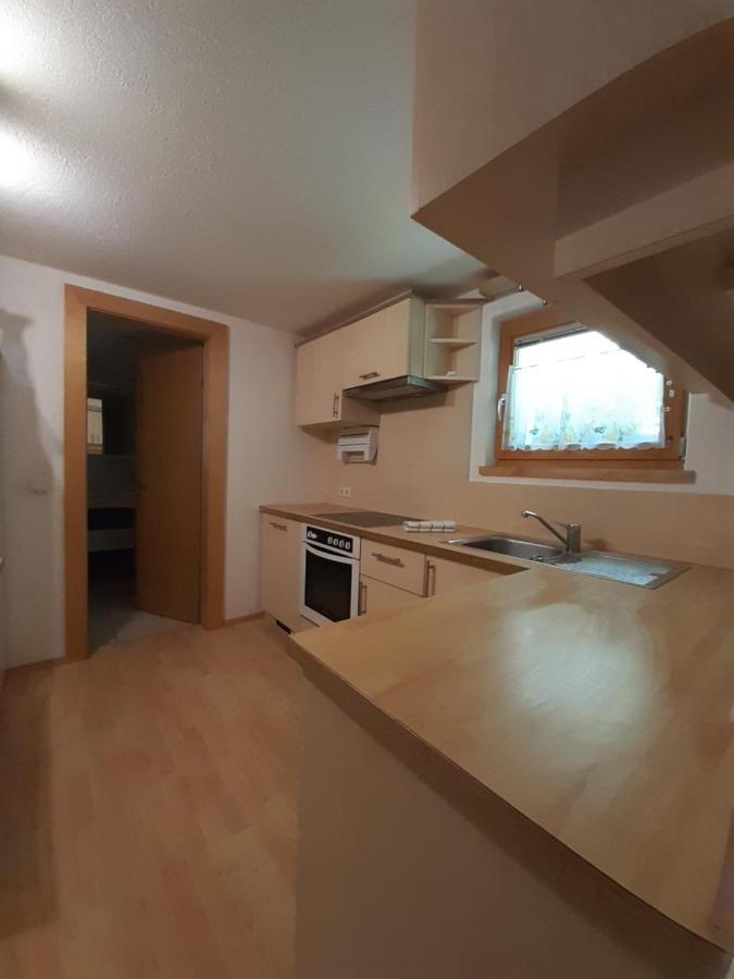 Appartement Haus Hotz à Landeck Extérieur photo